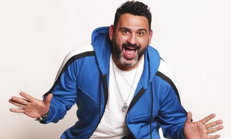 أكرم حسني لا تقارنوني بمحمد هنيدي ومن الخطأ وضع اسمي بجانب اسمه