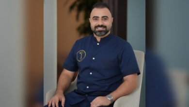 صورة توضيحية - الدكتور حسن ناصرالدين يتحدث عن أحدث اتجاهات تجميل العيون