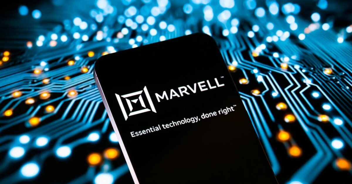 صورة مميزة: خمسة مؤسسات ترفع أهداف سعر Marvell لمتوسط 275 دولاراً والسهم يتراجع