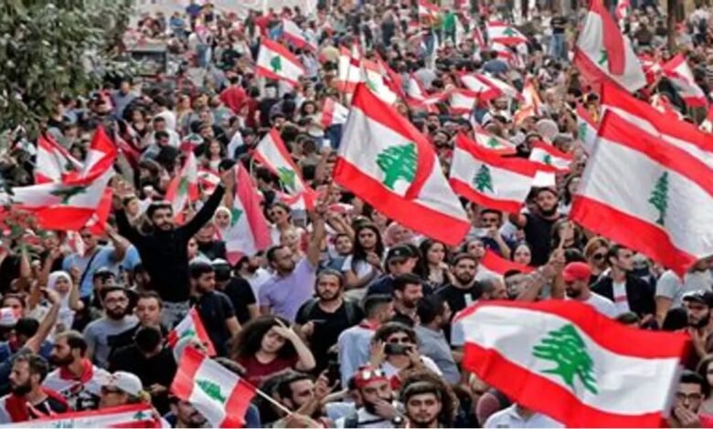 لبنان يطالب بالتعامل مع إيران عبر الدولة لا عبر قنوات موازية، وفق الخارجية