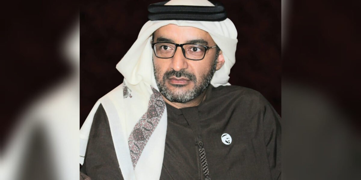 خالد الظنحاني يتسلم الدكتوراه الفخرية ووسام التنمية الثقافية من اتحاد الجامعات المكسيكية