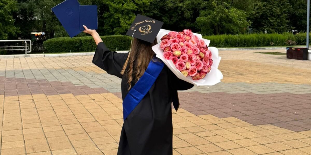 صورة مميزة: إنجاز أكاديمي مريم علي عبد علي تنهي مشوارها في طب الأسنان بنجاح مميز