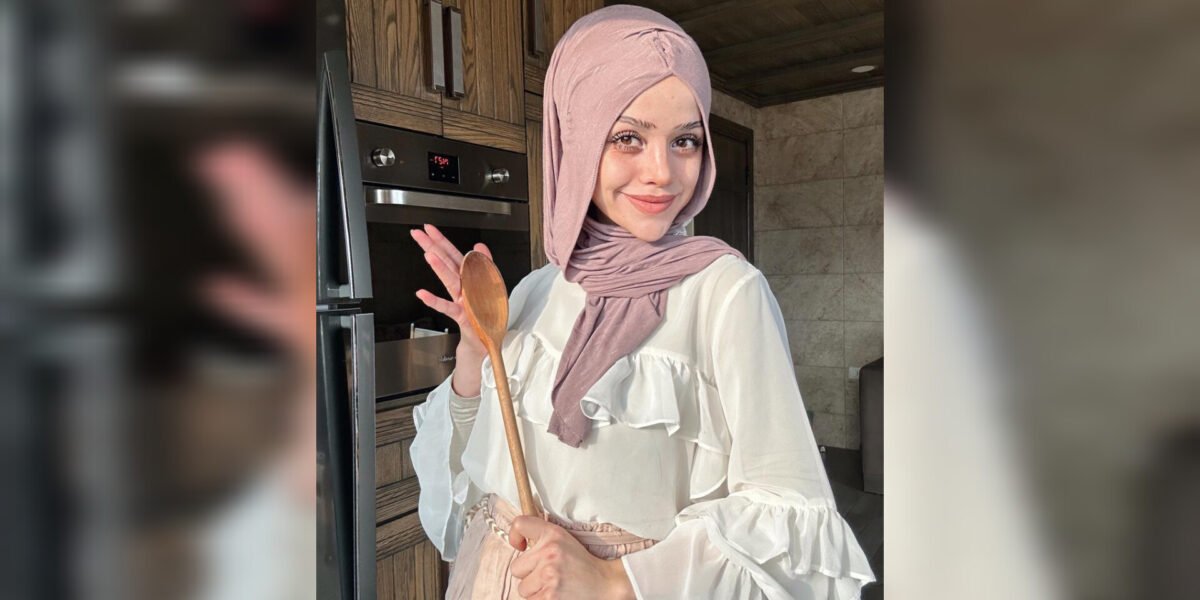 صورة مميزة: تعرفوا على أشهر الشخصيات المشهورة على تيكتوك الشيف عبير صغير